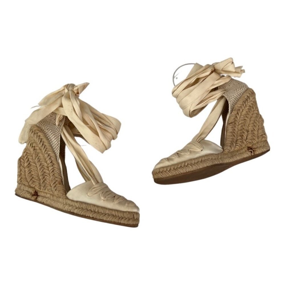 Emanuel Ungaro beige satin canvas ankle tie up wedges espadrilles / 02